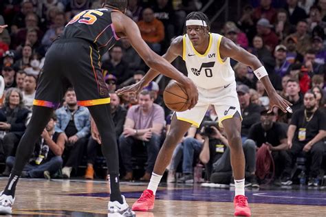 Jazz's Taylor Hendricks suffers gruesome ankle injury in loss to ...