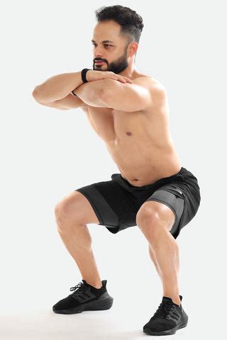 Buy Top Gymwear & Sports Clothing For Men And Women| FUAARK