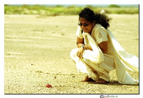go2india.in : A visitor looking at a crab in Antarvedi of Vasishta ...