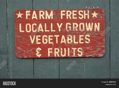 Local Farm Sign 的图像结果
