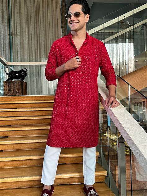 Men Maroon Chikankari Embroidered and Sequence Kurta with Churidar ...