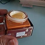 Forest Essentials Soundarya Radiance Day Cream with 24K Gold & SPF 30 ...