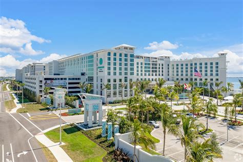 News | A look at the priciest US hotel deals in the third quarter