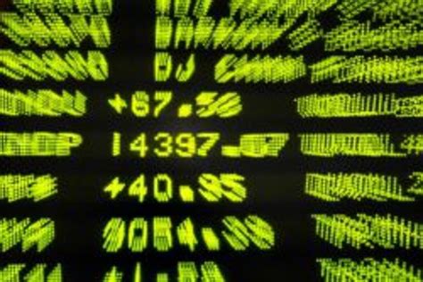 Chipre vuelve a sentenciar al Ibex: retrocede un 2,2% y pierde los 8. ...