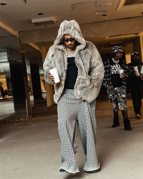 Future Rapper Style 的图像结果