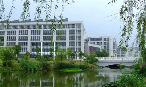 武汉科技大学是211吗 武汉科技大学是不是211吗 - 天气加