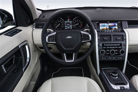 El Land Rover Discovery Sport 2017 gana equipamiento