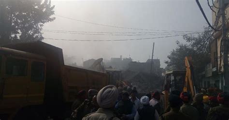 Punjab: Ludhiana factory catches fire, collapses; three killed, many ...