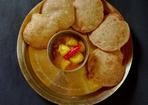 No onion garlic Aloo Sabji & Sattu Kachori Recipe by Madhumita Bishnu ...