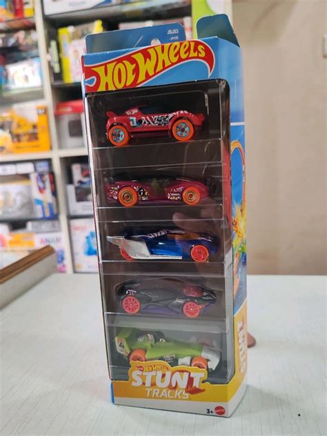Hot Wheels STUNT TRACKS Pack of 5 ( EXOTIQUE | ELECTRACK | LINDSTER ...