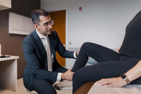 Shedeur Sanders Oblique Injury: Analysis & Recovery Timeline | Midwest ...