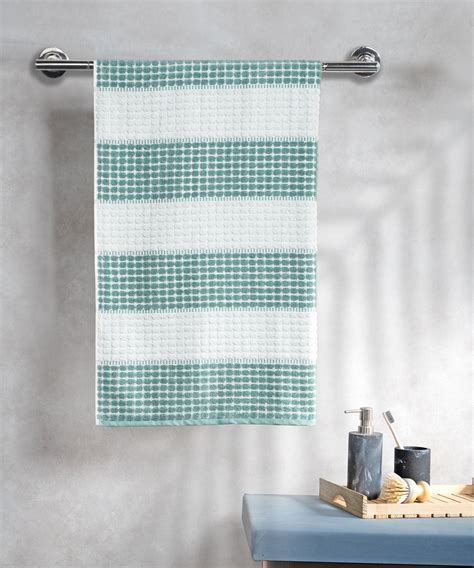 Classic Tranquil Blossoms 1 Pc Bath Towel, Cyntia|550 GSM Cotton ...