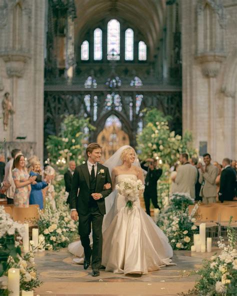 7 Tips for Walking Down the Aisle | Wedding Ceremony | How to Walk Down ...