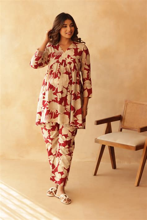 Maternity Ethnic Sets – Ikk Kudi by Seerat