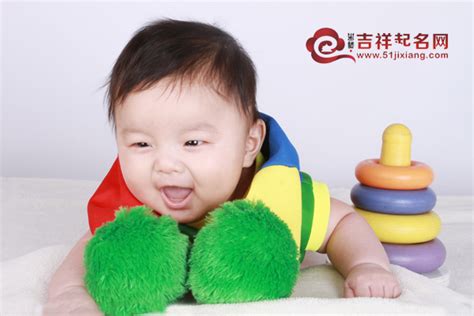 羊年出生的宝宝取名最好用什么样的字_宝宝取名_吉祥起名网_www.51jixiang.com