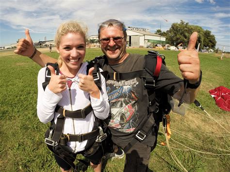 Skydive Lodi Parachute Center - Skydive today