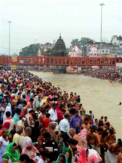 ganga dussehra and ganga snan in ganga river to get rid of all kind of ...