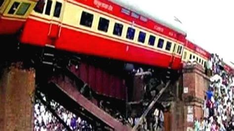 35 years of mystery; Peruman tragedy - KERALA - GENERAL | Kerala ...