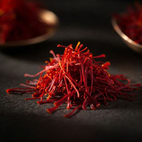 Buy Kashmiri Kesar Online - Pure Kashmiri Saffron