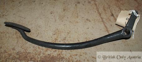 Triumph Adventurer 500 cc Rear Brake Pedal | BRITISH Only Austria ...