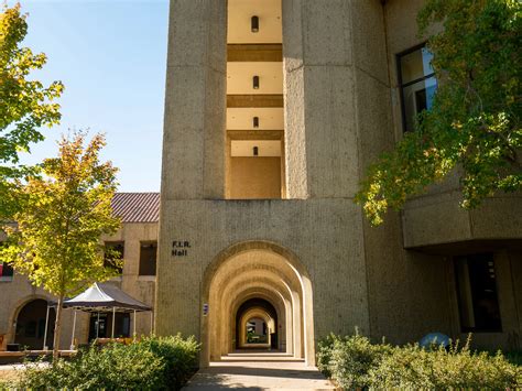 Stanford Law Axess at Clinton Long blog