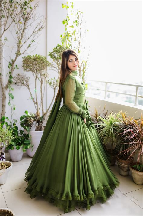 Good Looking Lace Border Mehndi Gown With Plain Dupatta – subhvastra