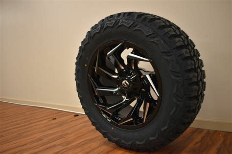 20x10 Fuel Reaction 35" MT Wheels Rims Tires Package 6x5.5 Chevy Silverado 1500 | eBay
