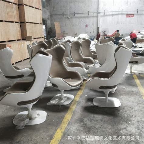 广州玻璃钢休闲椅 - 深圳市温顿艺术家具有限公司