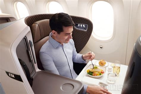 卡塔尔航空波音787-8 Dreamliner宽敞和舒适的经济舱客舱在新加坡Airshow 编辑类照片 - 图片 包括有 陈列, 选件类 ...