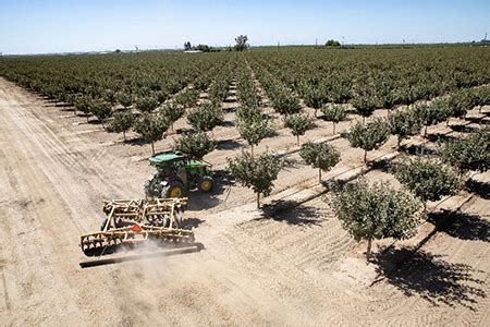 5075EN | Specialty Tractors | John Deere