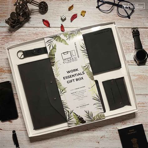 WORK ESSENTIALS GIFT BOX