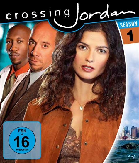Amazon.com: Crossing Jordan (Season 1) - 5-Disc Set ( Crossing Jordan ...