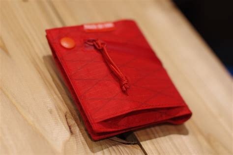 M.O.T Wallet RED Edition 【超軽量山財布】 | mouseontrail 【アウトドア・トレイルラン・登山・ガレージブランド】
