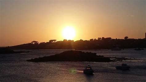 LES HERBES FOLLES (Ile-de-Batz) - Guesthouse Reviews & Photos - Tripadvisor