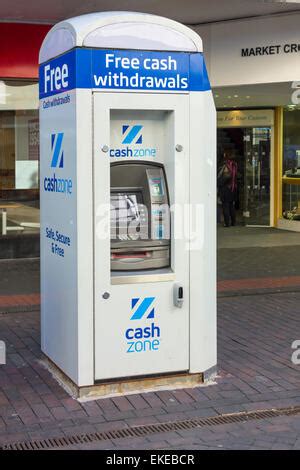 Free Standing ATM Machine 的图像结果