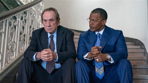 Jamie Foxx, Tommy Lee Jones star in scene from 'The Burial'