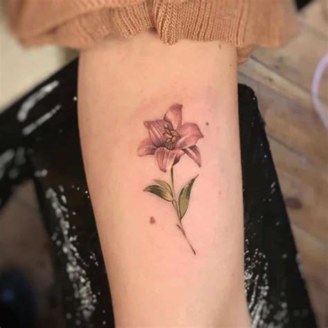 Stargazer Flower Tattoo Designs | Best Flower Site
