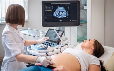 Learn about what an obstetrician does | ABC Medical Center