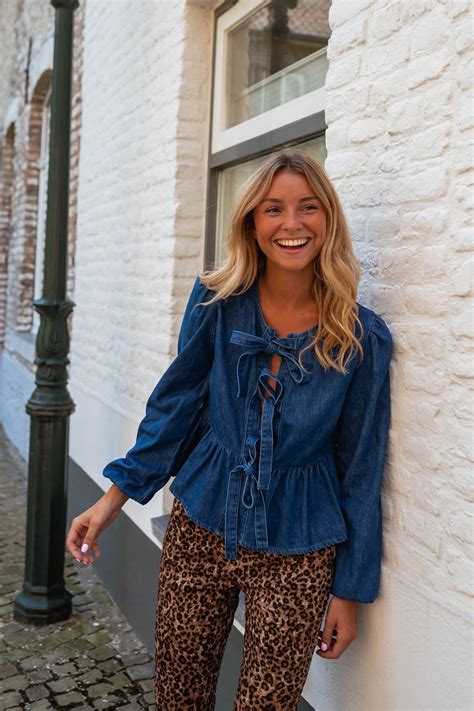 Jeans And Blouse Pin By Aditi Patel On Jeans | Casual College Outfits,