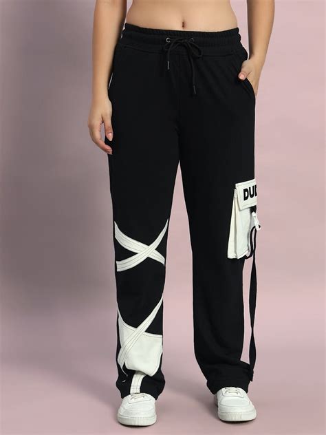 WOMEN'S DAVID OVERSIZED CO-ORD SET (OFF WHITE-BLACK)
