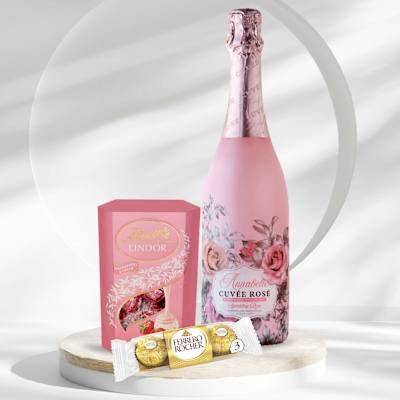 Annabelle: Order Flowers Online | Interflora India | ID1359183