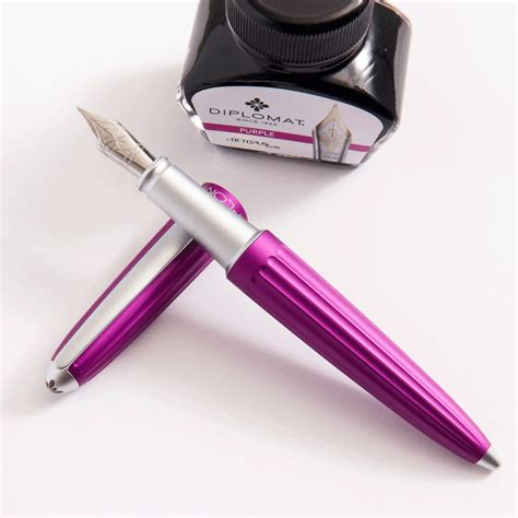 DIPLOMAT, Fountain Pen Set - AERO VIOLET. — SWASTIK penn