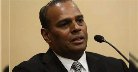Malaysia: Employers must give employees time off or leave to vote ...