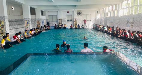 Oasis Swimming Pool