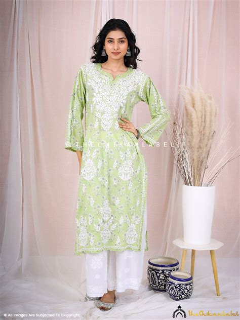 Chikankari Kurta – Page 2