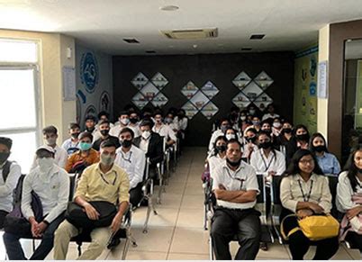 Best BBA colleges in Delhi NCR | BBA Admission in Delhi | NDIM Delhi