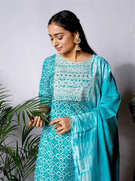 Ekisha's women printed rama embroidered cotton kurta and pant set with