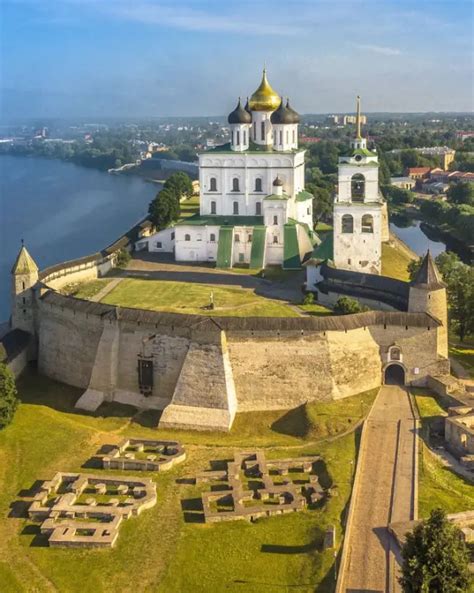 Псковский Кром(Кремль). Псков, Россия. | Интересный контент в группе ...