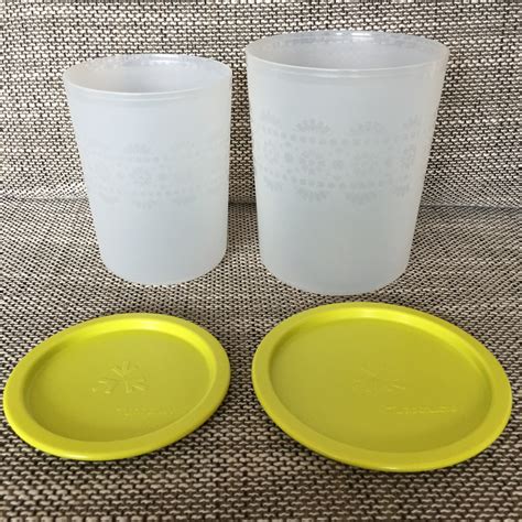 ワンタッチキャニスター 【 Tupperware （ タッパーウェア ）】 | Tupperware BASEフリマ店【送料無料】