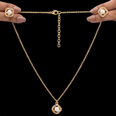 Anti-Tarnish Necklaces